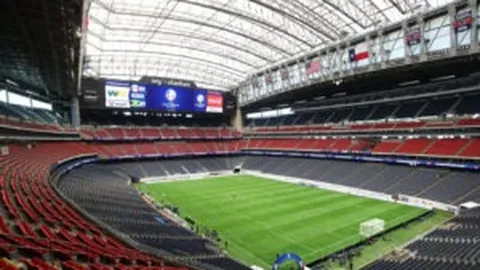 “英格兰VS拉脱维亚赛程揭晓，利夫拉门托与拉姆斯代尔无缘参赛名单”