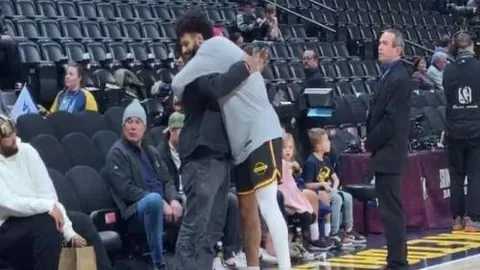 欧冠淘汰赛周三焦点战：多特蒙德对阵里斯本竞技赛事预测