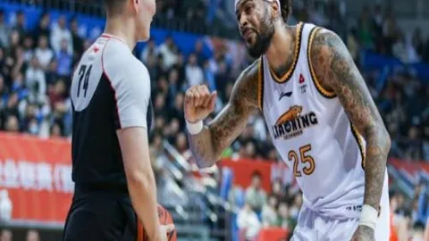 大乐透期号专家推荐：昨5中43码，谁能领先